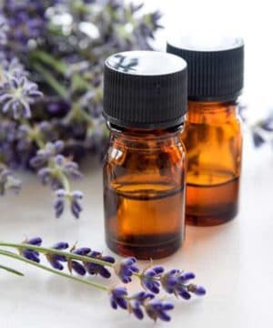 Aceite esencial de lavanda