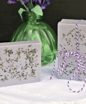 Receta de bombas de baño calmantes de avena y lavanda - YouWish