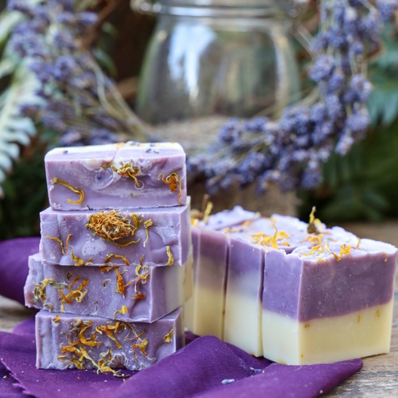 Ricetta del sapone fai da te alla citronella e alla lavanda - YouWish