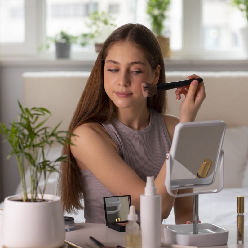 Bewuste schoonheid met niet-toxische make-up