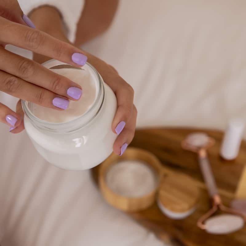 Natuurlijke olie voor nagels en wimpers